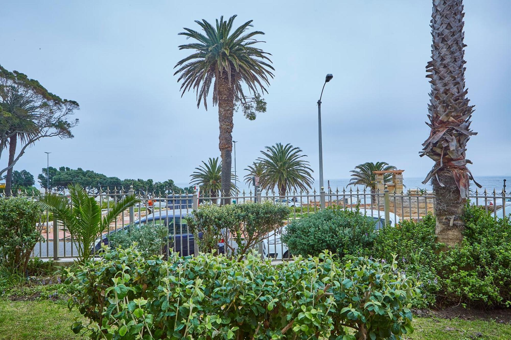 Tidal Pool Apartments - Camps Bay 开普敦 外观 照片